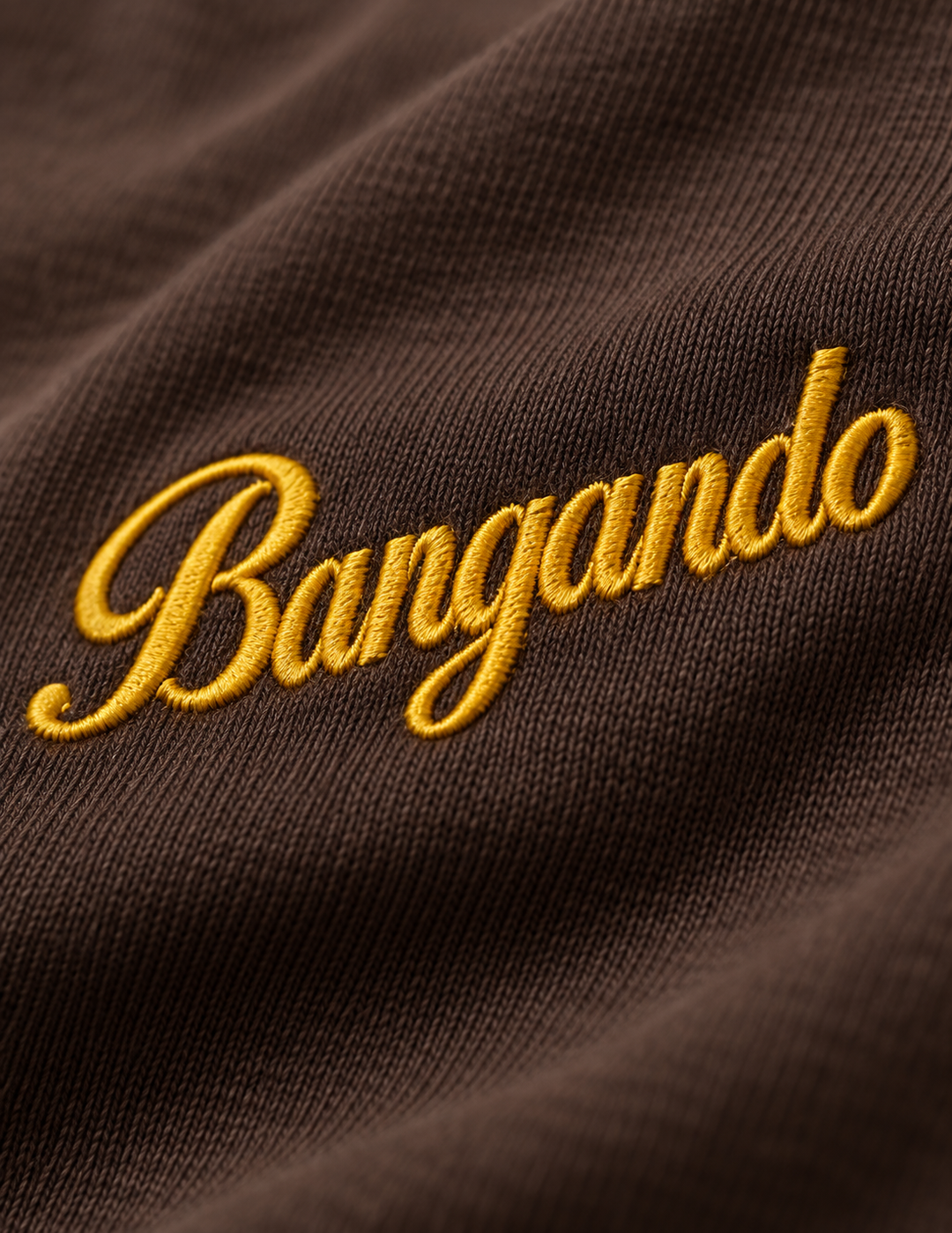 Bangando T-shirt Golden Script
